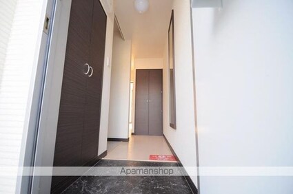 レオネクストウィンクル[1LDK/46.94m2]の玄関