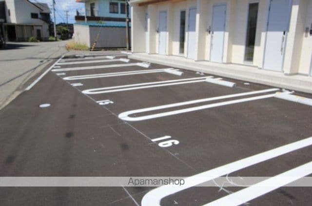 富山地鉄不二越上滝 不二越駅 徒歩20分 2階建 築7年の外観写真