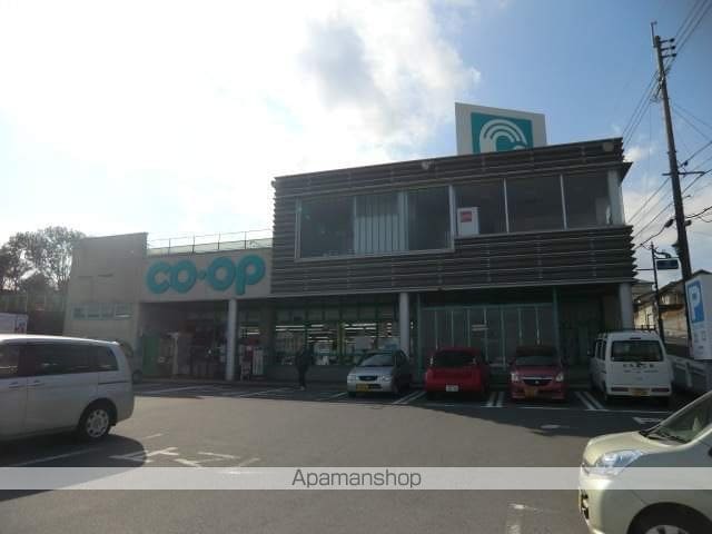 ファミーユ蘭の周辺写真