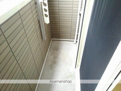 ティーズヴィラ八田[1R/32.94m2]のバルコニー