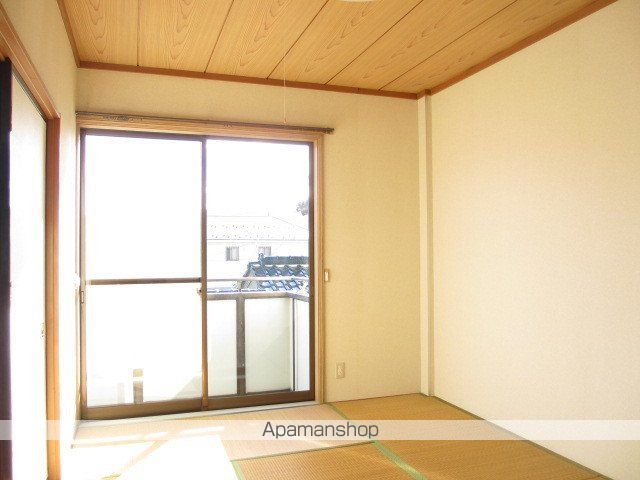 ヴィラ田富の内装写真