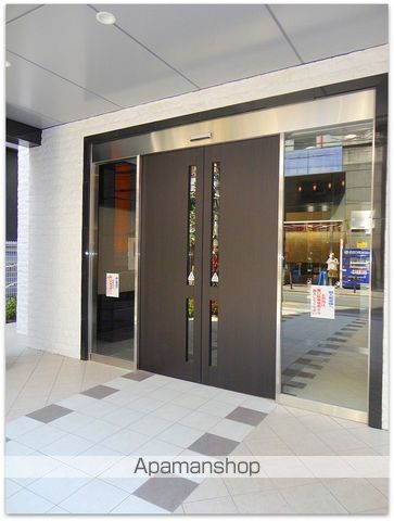 ESTEM EXE心斎橋の玄関写真