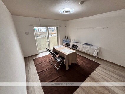 クレア松本[1K/32.68m2]のリビング・居間