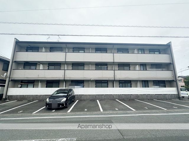 レオパレス国府台IIの外観写真