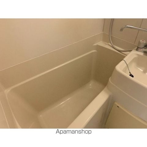 ヒルズ白楽Iの内装写真