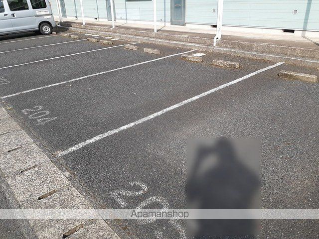 サンフラワーケイヨウの玄関写真