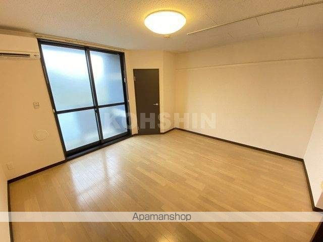 レオネクストグランドゥール Sの内装写真