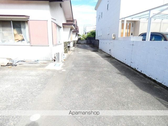 沼5-1貸家の外観写真