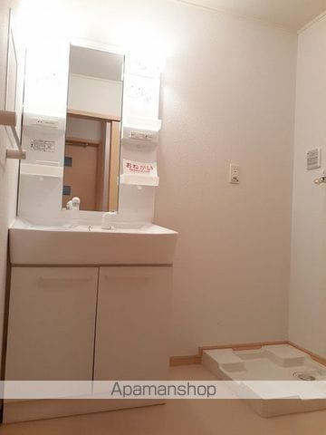 フレッシュストロベリーの内装写真