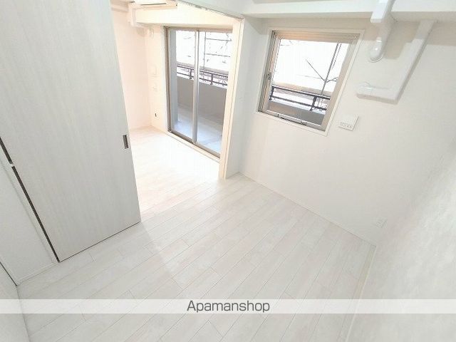 スプランディッド大阪EASTの内装写真