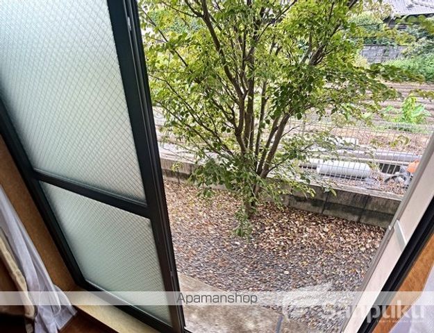 レオパレスラ プランタンの内装写真