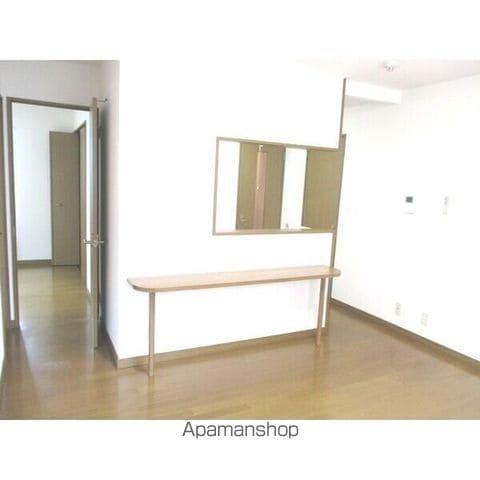 2条マンションの内装写真