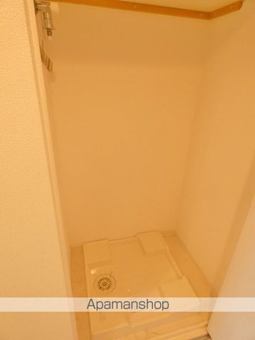 プラウドフラット新大阪の内装写真