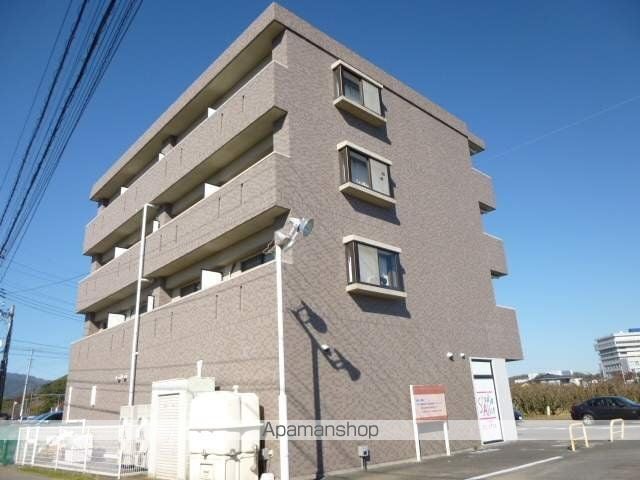 コンフォール伊勢原の外観写真