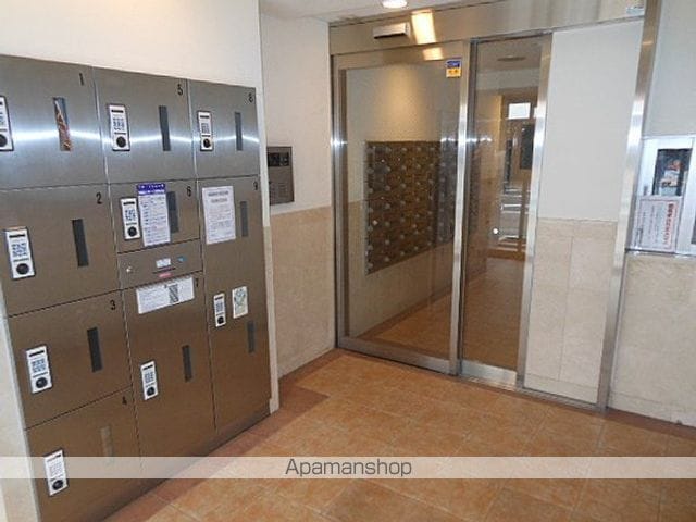 グランヴァン戸越銀座の玄関写真