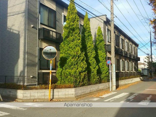 レオパレスベルガモットの外観写真