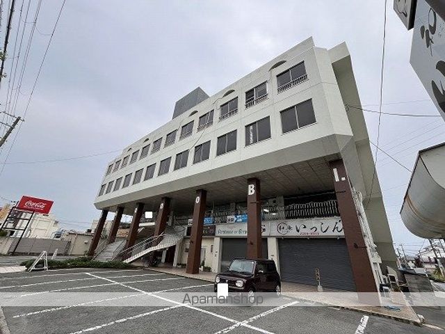 奥野ビルの外観写真
