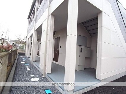 フランシーズ[1K/30.87m2]のエントランス2