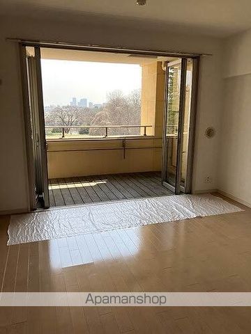 グランシティ上用賀の内装写真