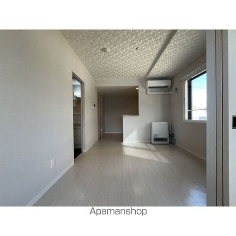 CITY RESIDENCE 月寒中央の内装写真
