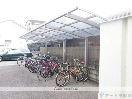 コーポラス堀内[3LDK/64m2]の共用部1
