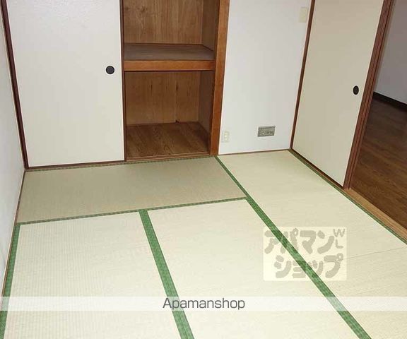 マンション桂風の内装写真