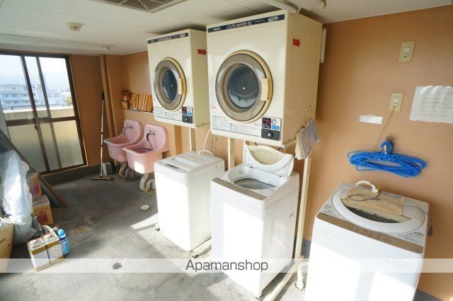 フォレスト高畑マンションの内装写真