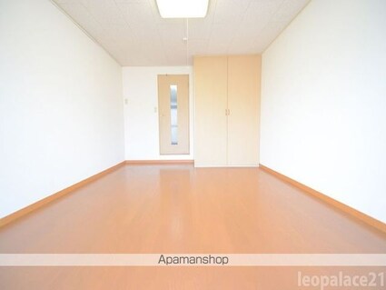 レオパレスレミュール[1K/26.49m2]のリビング・居間3