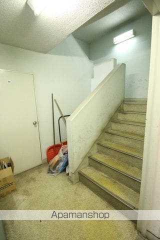 オーシ・ドマンのその他写真