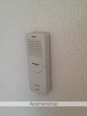 サンプリムローズIIの内装写真