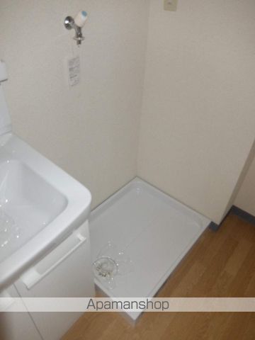 クレセント三ツ木の内装写真