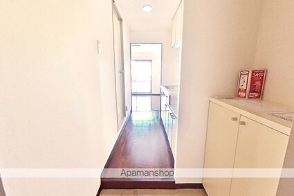 グランリーオ[1K/19.6m2]の玄関