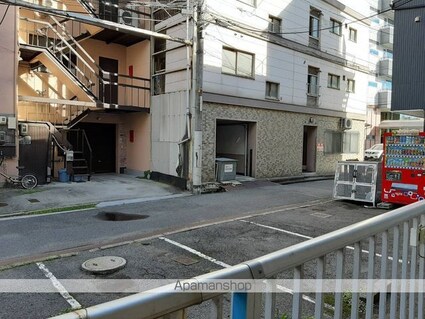 南千田柴崎ビル[1R/15.6m2]の駐車場