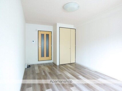 曙ＥＡＳＴⅡ[1K/24m2]の内装3