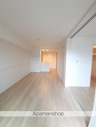 ＳＭＩＬＥ　ＣＡＳＡ[1LDK/45.6m2]のリビング・居間