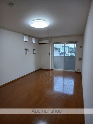 パティオなな Bの内装写真
