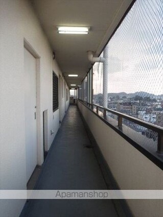 和歌山県和歌山市小松原６丁目[4DK/105m2]の共用部1