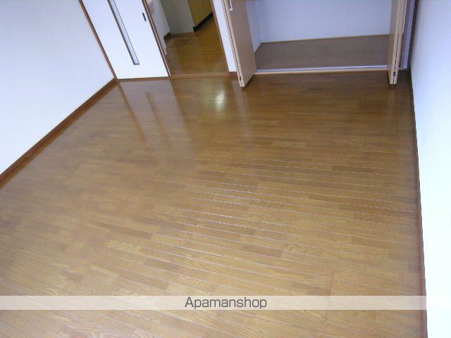 シャルム西津田の内装写真
