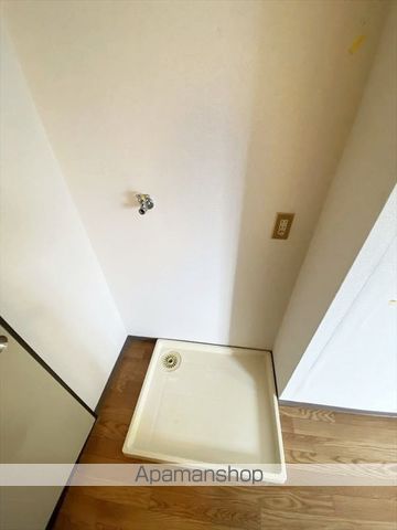 コーポ明和 B棟の内装写真