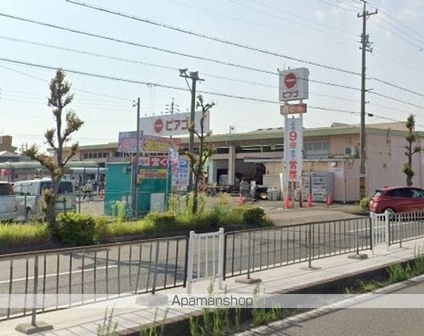 レジデンス八竜の周辺写真