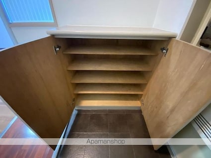 ＴＡＤコンフォート瀬戸大橋[1K/29.88m2]の玄関