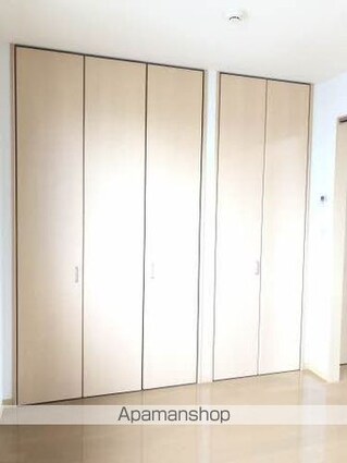パレド　リヴァージュ[2LDK/61.4m2]の収納