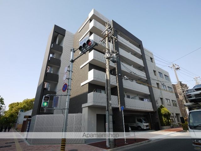 スティングレイつるまの外観写真