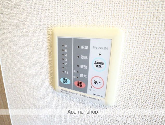 ボンヌ・シャンスIIIの内装写真