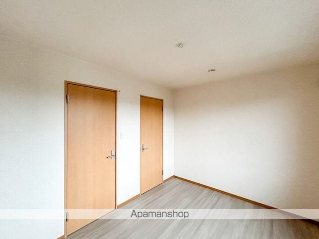 サージ Dの内装写真