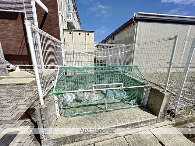 レオパレスMORIIIの外観写真