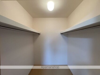 ＢＩＧ　ＪＯＹ　ＹＡＭＡＴＯ[3LDK/67.11m2]の収納