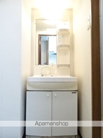 エザンスIIの内装写真