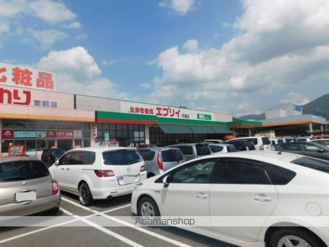 コーポラスヤナセIII B棟の周辺写真