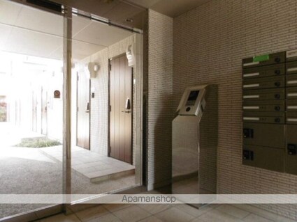 Ｃａｓａ　Ｃｏｎ　Ｐａｔｉｏ[1LDK/38.82m2]のエントランス